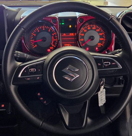 2020-Suzuki-Jimny-15-GLX_13
