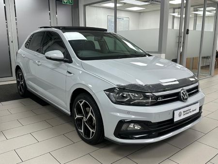 2020-Volkswagen-Polo-10-TSI-Comfortline-Auto_0