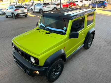 2022-Suzuki-Jimny-15-GLX_2
