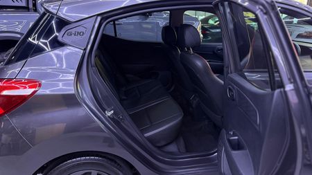 2021-Hyundai-Grand-i10-10-Fluid_17