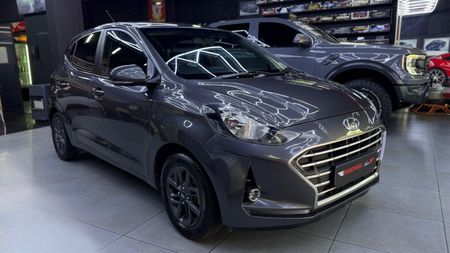 2021-Hyundai-Grand-i10-10-Fluid_25