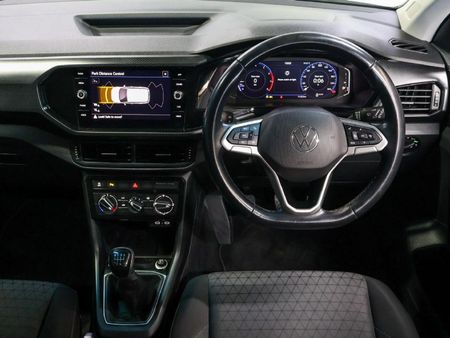 2022-Volkswagen-T-Cross-10-TSI-Comfortline_16