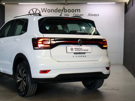 2022-Volkswagen-T-Cross-10-TSI-Comfortline_5