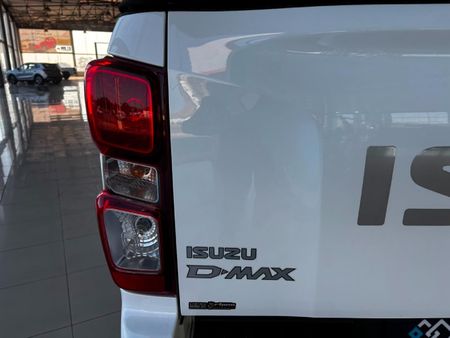 2026-Isuzu-D-Max-19-DDI-HR-L-Auto-Double-Cab_4