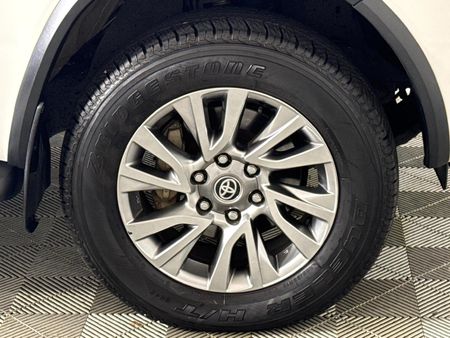 2021-Toyota-Fortuner-28-GD-6-4x4-VX-Auto_4