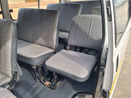 2006-Toyota-Hi-Ace-16-SEATER-SIYAYA-2200-4Y_9