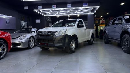 2023-Isuzu-D-Max-250C-Fleetside-Single-Cab_0