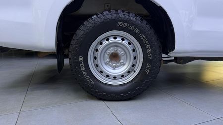 2023-Isuzu-D-Max-250C-Fleetside-Single-Cab_19