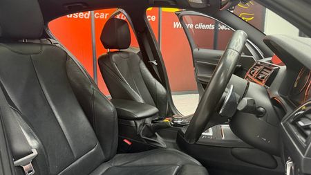 2018-BMW-1-Series-M140i-5-dr-Auto_16