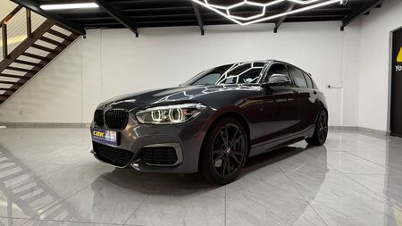 2018-BMW-1-Series-M140i-5-dr-Auto_3