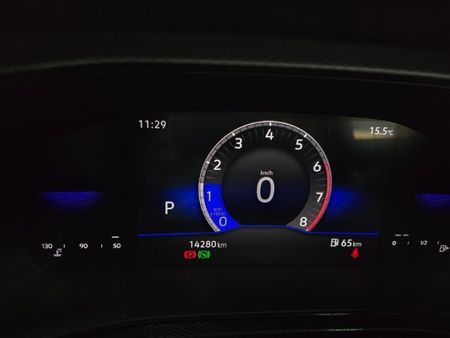 2025-Volkswagen-T-Cross-10-TSI-Life-Auto_12