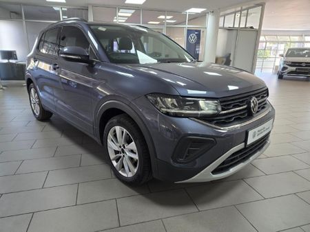 2025-Volkswagen-T-Cross-10-TSI-Life-Auto_3