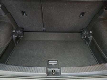 2025-Volkswagen-T-Cross-10-TSI-Life-Auto_5