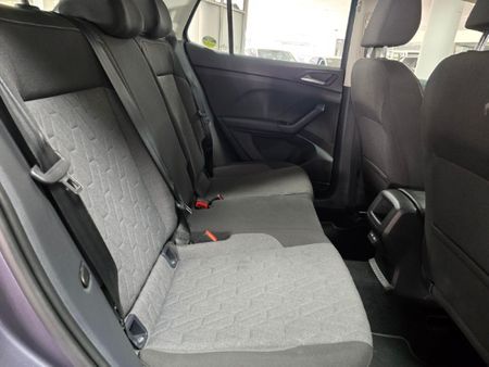 2025-Volkswagen-T-Cross-10-TSI-Life-Auto_6