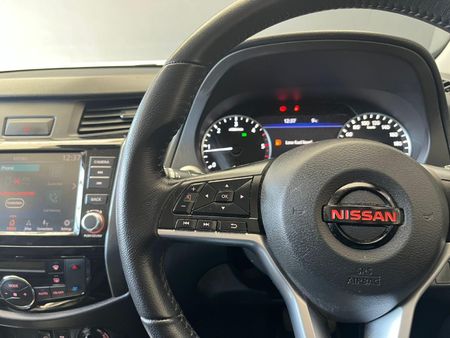 2024-Nissan-Navara-25-DDTi-PRO-4X-4X4-Auto-Double-Cab_11