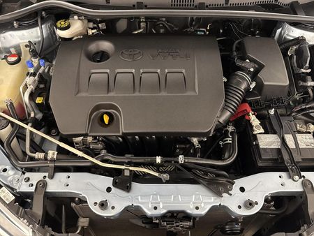 2017-Toyota-Corolla-16-Prestige-Auto_13