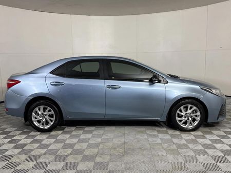 2017-Toyota-Corolla-16-Prestige-Auto_16