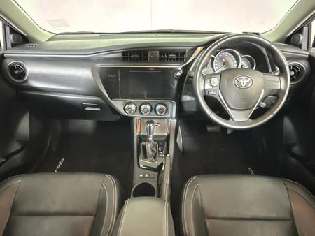 2017-Toyota-Corolla-16-Prestige-Auto_1