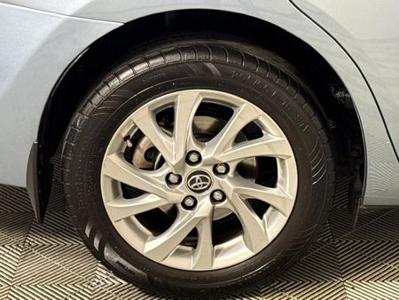 2017-Toyota-Corolla-16-Prestige-Auto_6
