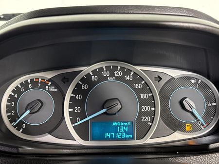2018-Ford-Figo-15-Trend-5-dr_2