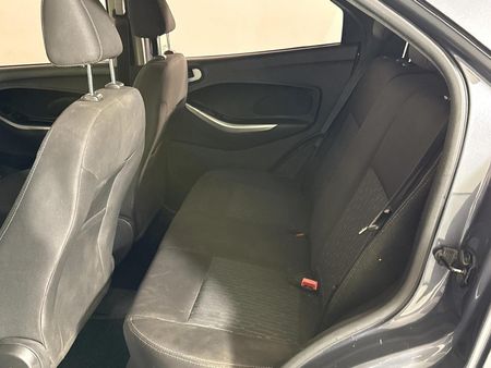 2018-Ford-Figo-15-Trend-5-dr_3