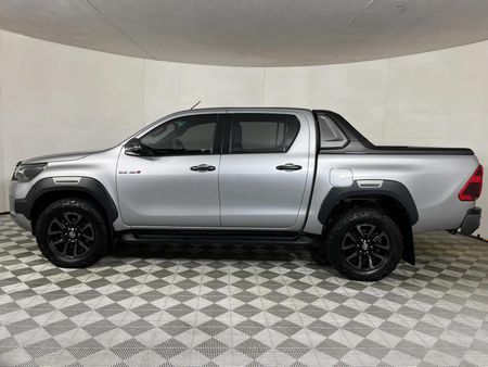 2022-Toyota-Hilux-28-GD-6-Raised-Body-Legend-RS-4x4-Auto-Double-Cab_18