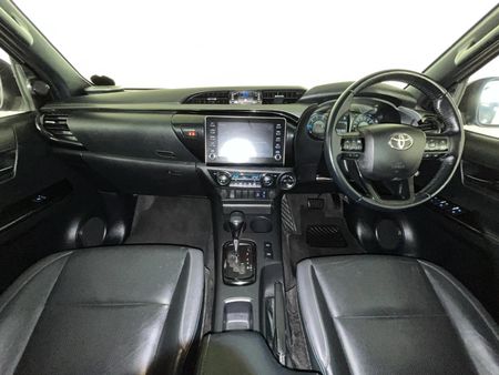 2022-Toyota-Hilux-28-GD-6-Raised-Body-Legend-RS-4x4-Auto-Double-Cab_1