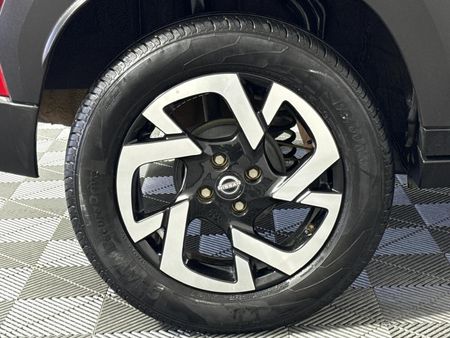 2024-Nissan-Magnite-10-Acenta-AMT_7