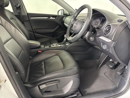 2019-Audi-A3-Sedan-10-TFSI-Auto-30-TFSI_9