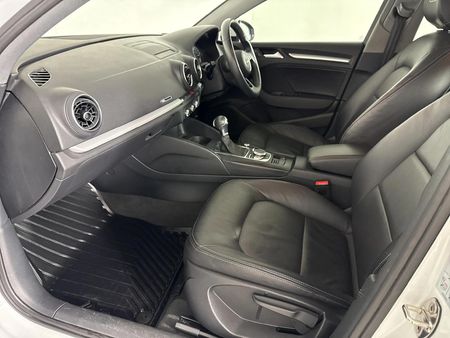 2019-Audi-A3-Sedan-10-TFSI-Auto-30-TFSI_8