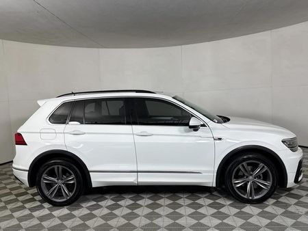 2017-Volkswagen-Tiguan-14-TSI-Comfortline-92kW_16