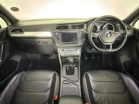 2017-Volkswagen-Tiguan-14-TSI-Comfortline-92kW_1