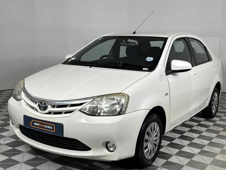 2016-Toyota-Etios-15-XS_0