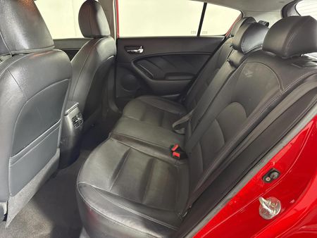 2016-Kia-Cerato-20-EX-5-dr_3