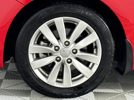 2016-Kia-Cerato-20-EX-5-dr_4