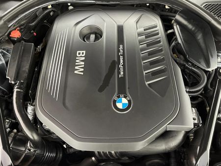 2017-BMW-5-Series-540i-M-Sport-Auto_12