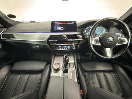 2017-BMW-5-Series-540i-M-Sport-Auto_1