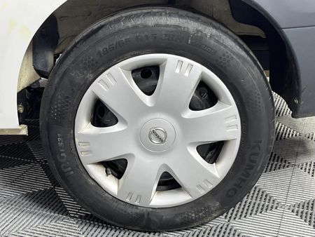 2021-Nissan-NP200-15-dCi-Safety-Pack_4