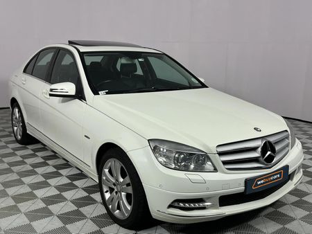 2010-Mercedes-Benz-C-Class-C-220-CDi-BE-Avantgarde-Auto_12