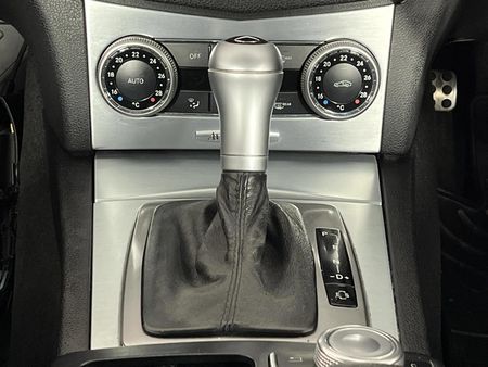 2010-Mercedes-Benz-C-Class-C-220-CDi-BE-Avantgarde-Auto_6