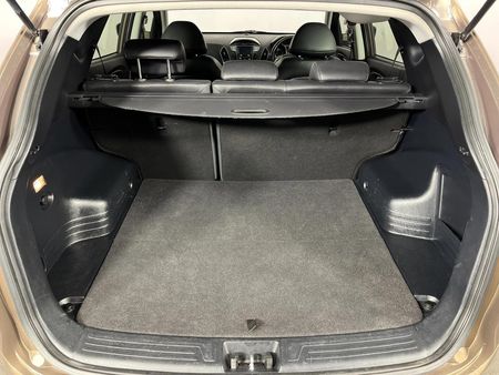 2015-Hyundai-ix35-17-CRDi-Premium_11