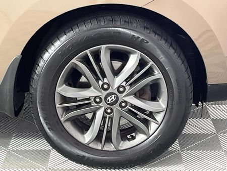2015-Hyundai-ix35-17-CRDi-Premium_4