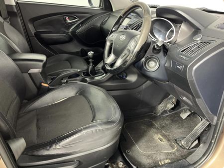 2015-Hyundai-ix35-17-CRDi-Premium_6
