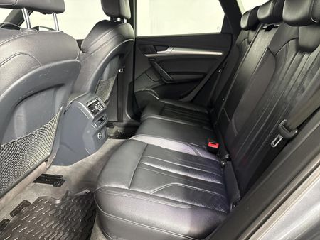 2019-Audi-Q5-20-TDI-quattro-Sport-Auto-40-TDI_3