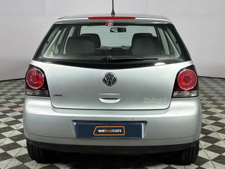 2016-Volkswagen-Polo-Vivo-GP-14-Trendline-5-dr_17