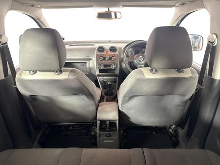 2013-Volkswagen-Caddy-16i-Trendline_14