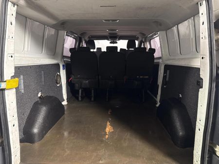 2016-Ford-Transit-Custom-22-TDCi-Ambiente-LWB-Panel-Van_12