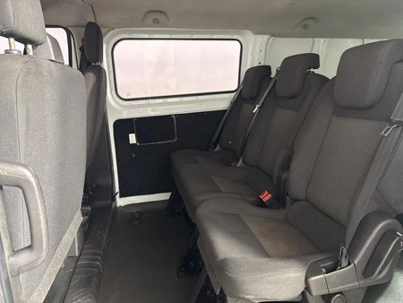 2016-Ford-Transit-Custom-22-TDCi-Ambiente-LWB-Panel-Van_3