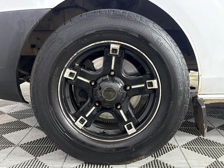 2016-Ford-Transit-Custom-22-TDCi-Ambiente-LWB-Panel-Van_4