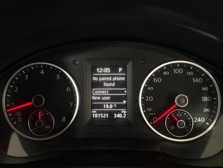 2013-Volkswagen-Tiguan-14-TSI-Bluemotion-Trend-Fun-Auto-110kW_2